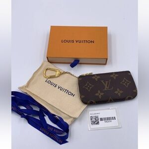 Authentic Louis Vuitton Monogram Key chain Pochette NIB Brand new key pouch